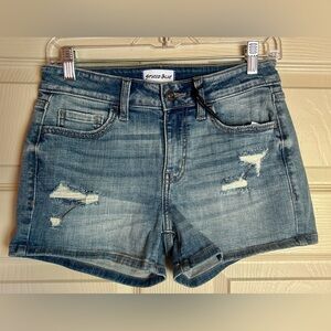 Studio Blue; Delilah Mid Rise Raw Hem Denim Shorts; NEW WITH TAGS!